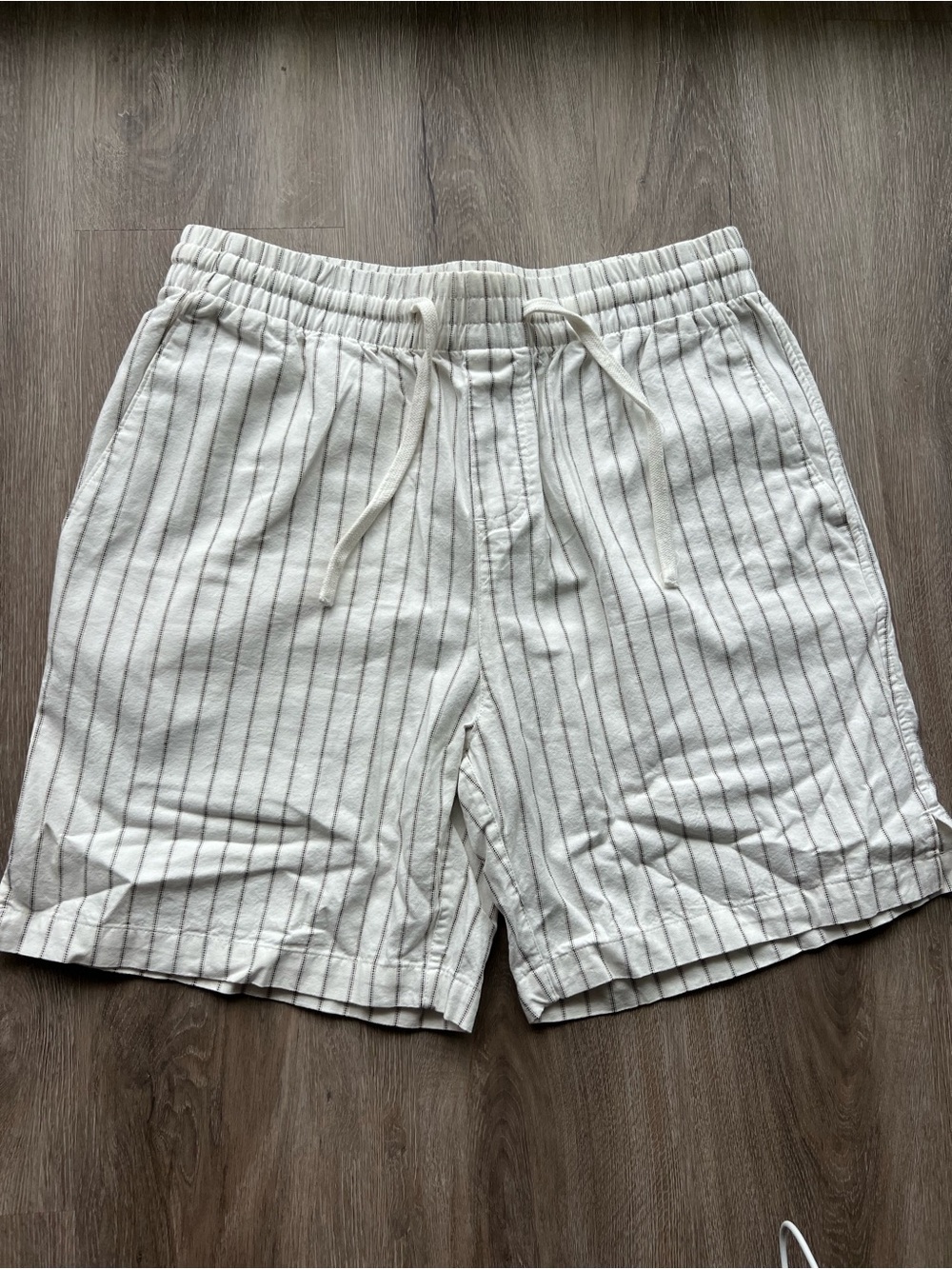 Men’s Pinstripe Cotton Drawstring Shorts - Brand new never worn